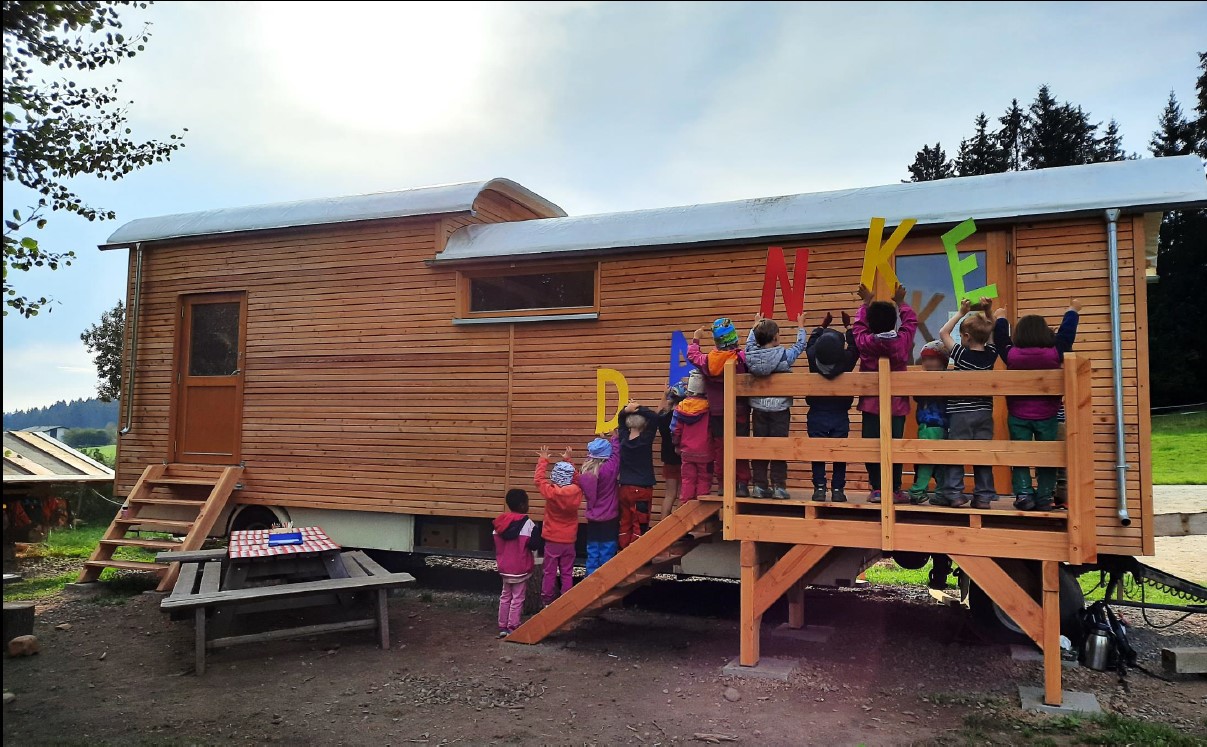 Bauwagen Waldkindergarten Lenzkirch Danke Foto 2020